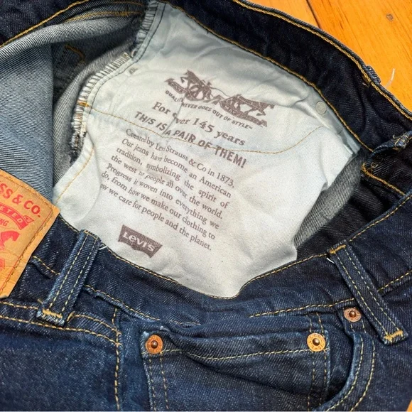 Levi's Mens 511 Jeans - 045114534 - Dark Wash Blue - frayed bottoms 36 x 30 - Picture 7 of 16